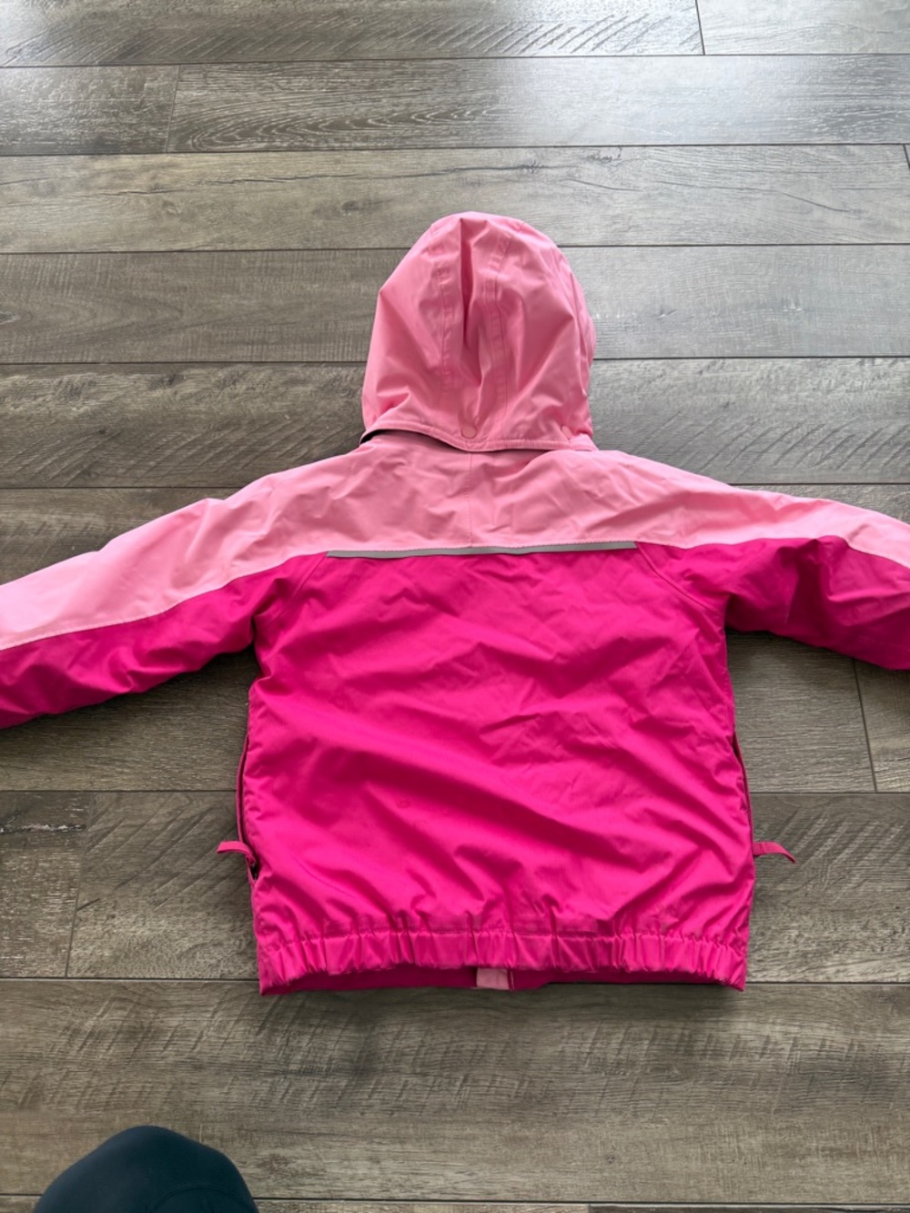 Patagonia Kids pink Snow Jacket and Bib Overalls - Picture 13 of 16